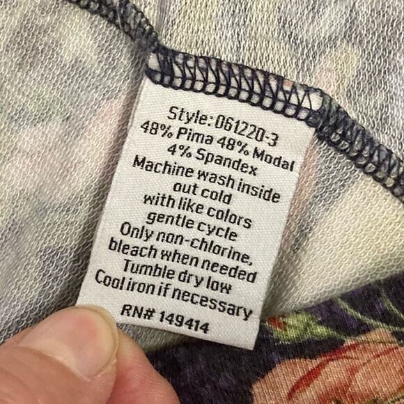 NWOT JOHNNY WAS CALME Sweat Pants Leggings XS Joggers Floral Navy Pink Pull-Up - Picture 7 of 11